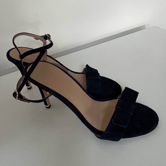 New Witchery Suede Dark Navy Heels - Size 38 - Picture 10 of 15